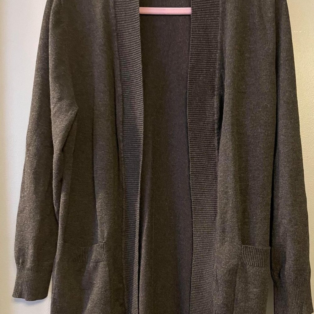 Gray knit cardican